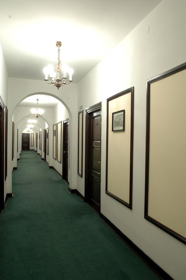 Hotel "Zajazd Napoleonski" Warszawa Eksteriør billede